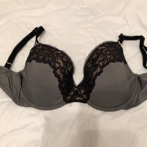 B.tempted bra 34DDD